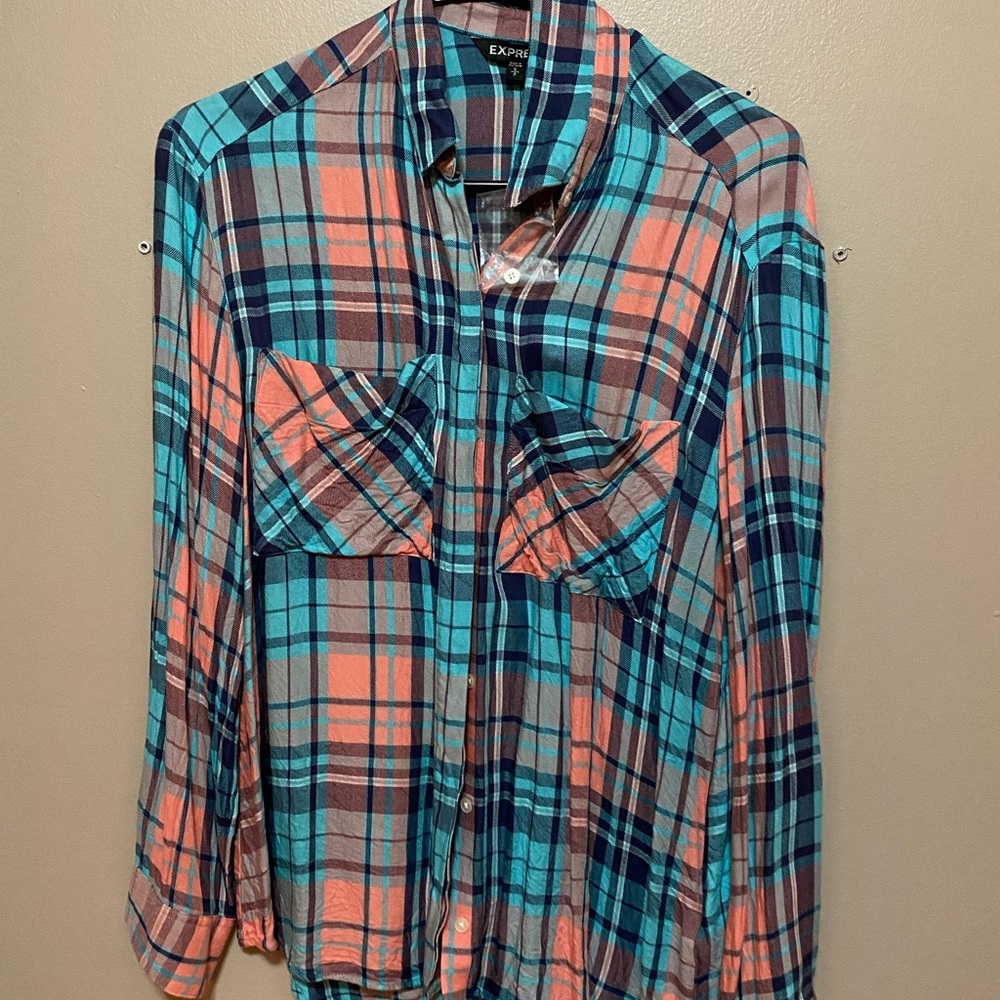 Express plaid long sleeve top